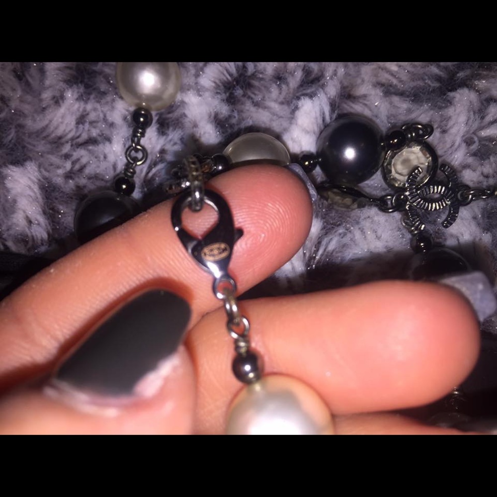 Authentic chanel cc necklace - Picture 5 of 5